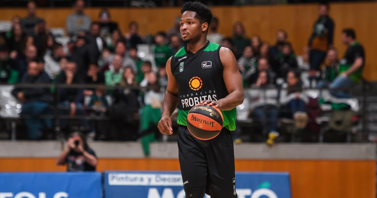 Andrés Feliz se muestra convencido de la mejora del equipo ante el Fuenlabrada