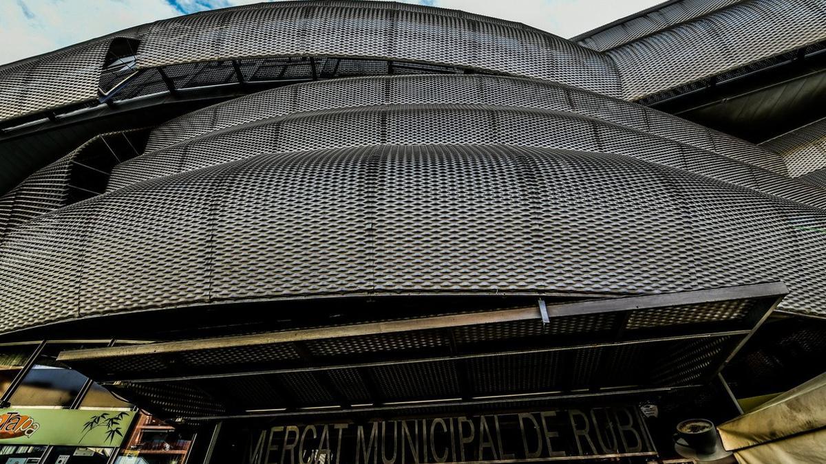 Fachada del Mercado Municipal de Rubí.