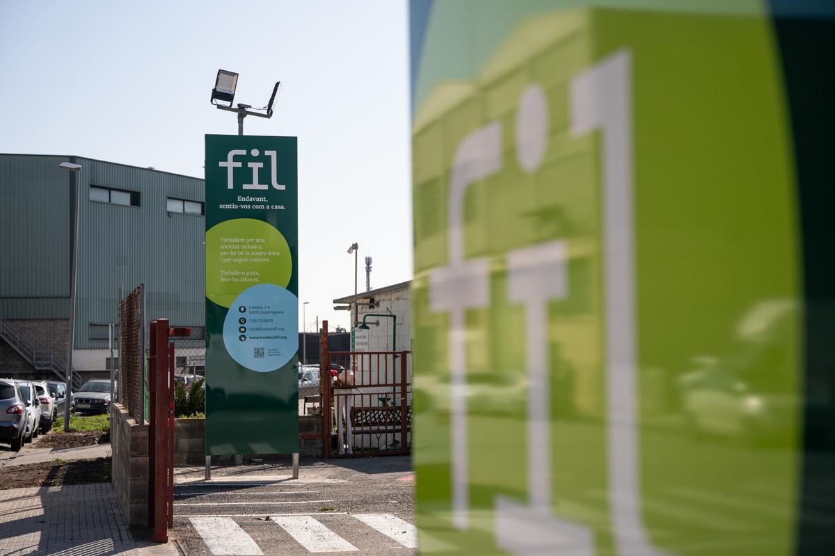 Exteriores de la Fundació FIL, en Esparreguera, investigada por desvío de fondos