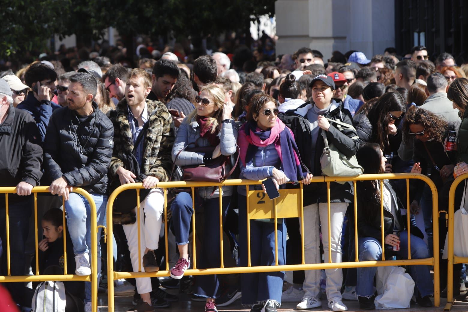 Búscate en la mascletà del 3 de marzo