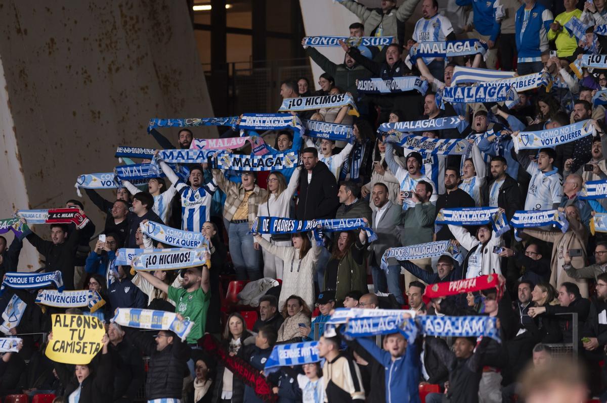 El Málaga CF afronta en Almería el último derbi de la temporada.