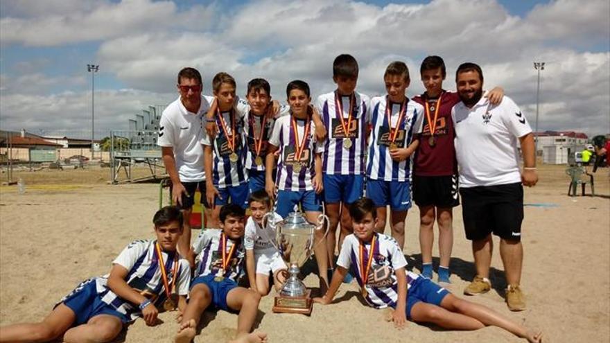 El Talavera, campeón de fútbol playa en Navalmoral