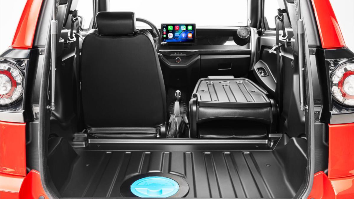 Interior del Ligier Myli