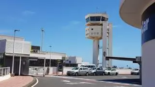 Aena permitirá a los ciudadanos conocer los datos del ruido de los aviones en la Isla