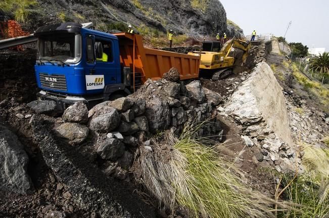 VISITA OBRAS REPARACION CARRETERA AGAETE LA ALDEA