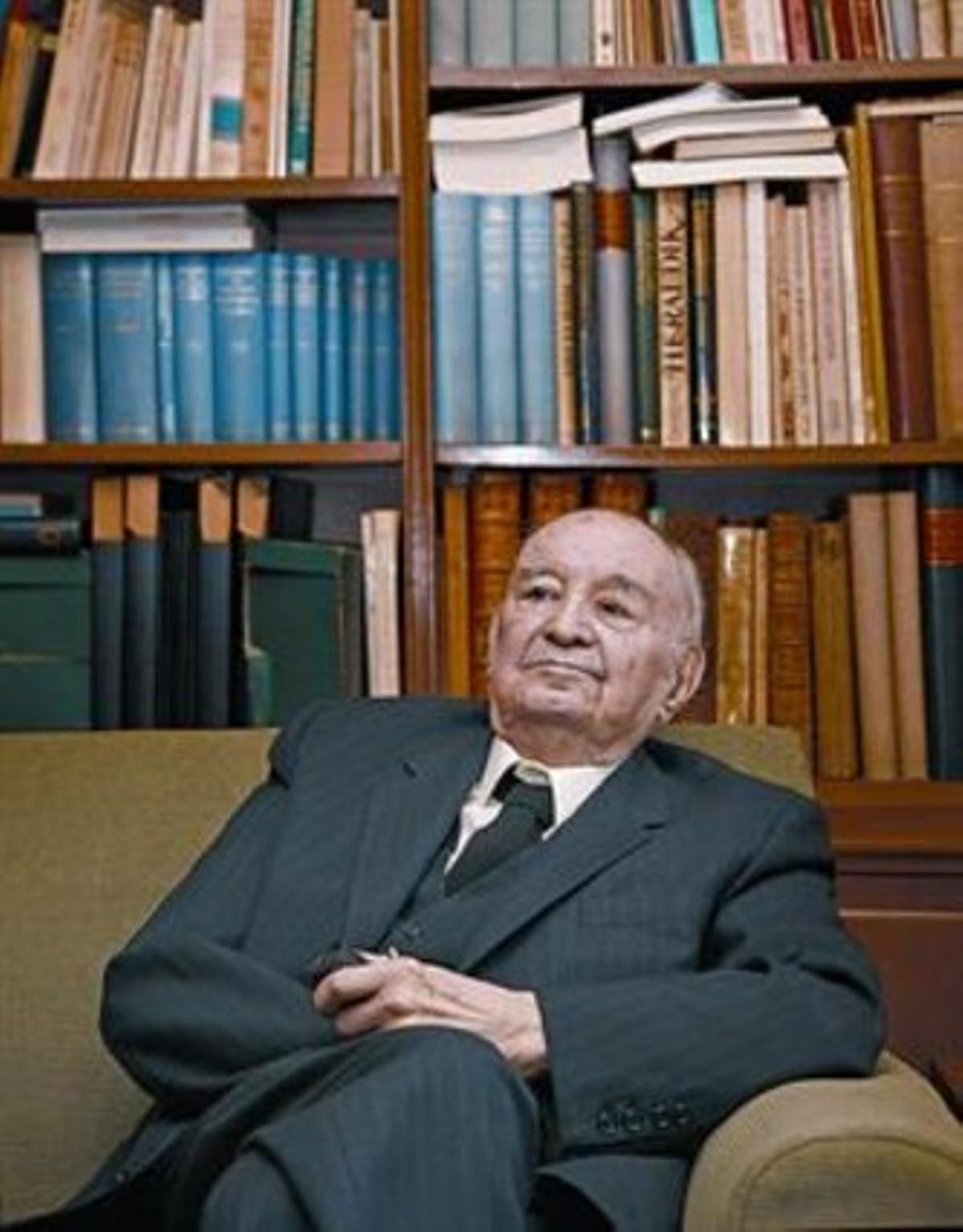Martí de Riquer, al seu domicili barceloní, l’any 2008. Martí de Riquer, al seu domicili barceloní, l’any 2008.