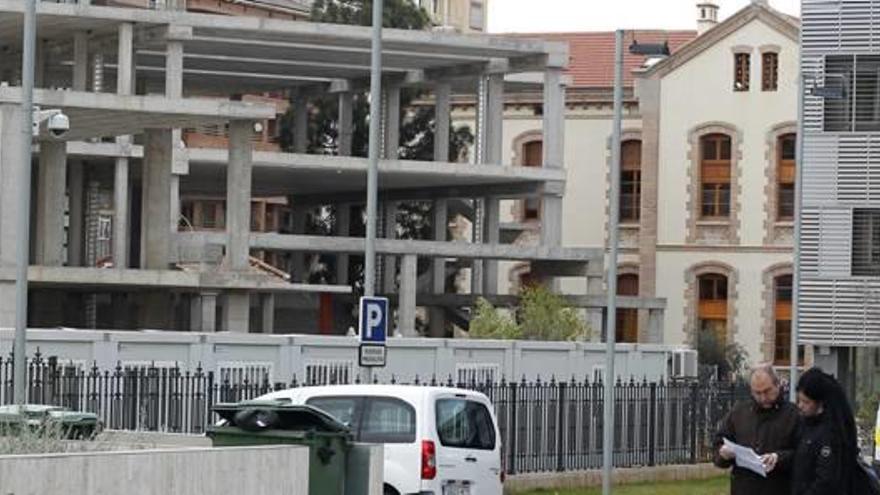 Obras paralizadas en el Hospital Provincial de Castelló.