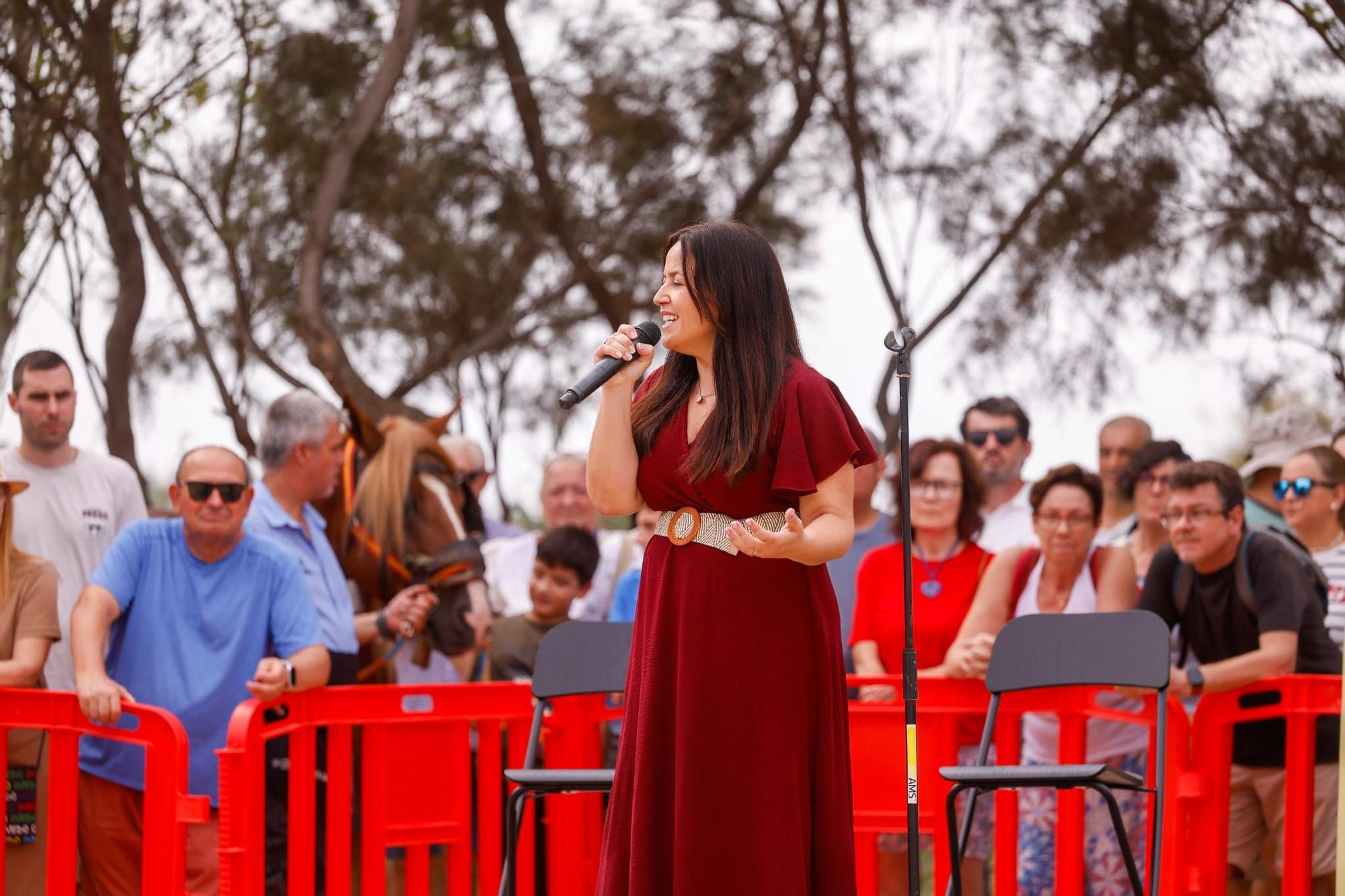 El puerto de Catarroja reúne a 5.000 personas en la Fiesta de la siega del arroz