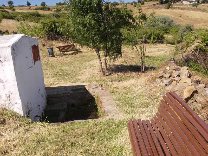 La fuente del Corcho de Cáceres en imágenes