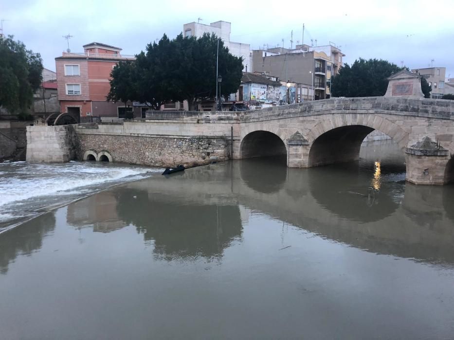 El río Segura a su paso por Rojales y la desembocadura en Guardamar tras la crecida