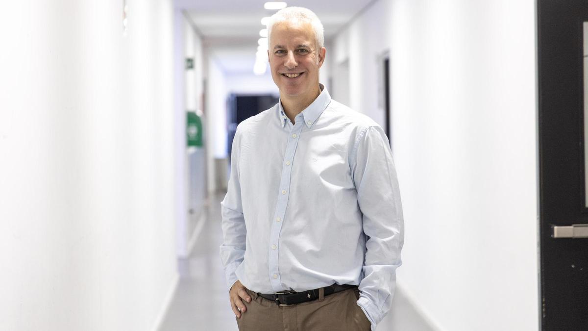 Luis Hidalgo, director de ciencia de datos de Recursos en la Red, analiza cómo la IA están configurando un nuevo modelo económico.