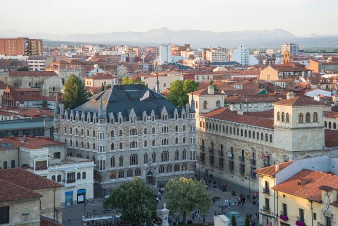 Vista de León