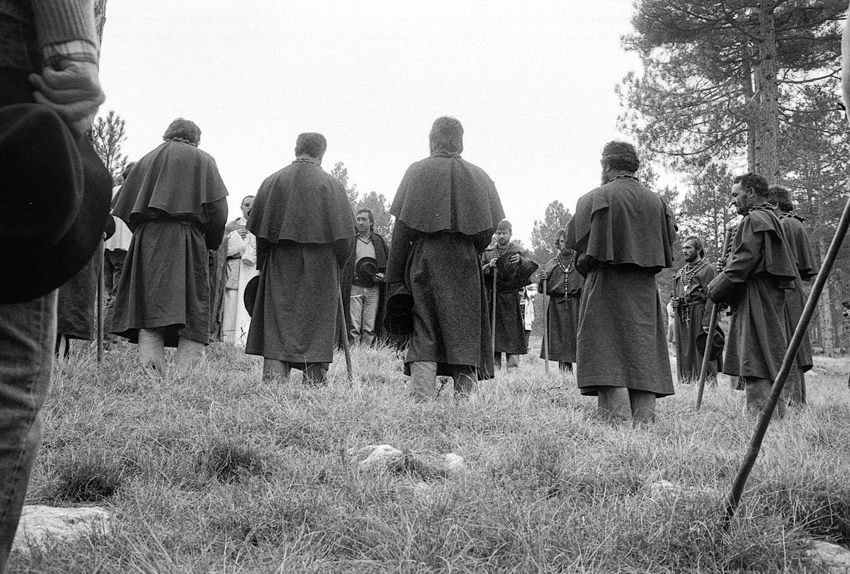 La peregrinación de Les Useres es otra de las manifestaciones que Flors capturó con su cámara en los 80.