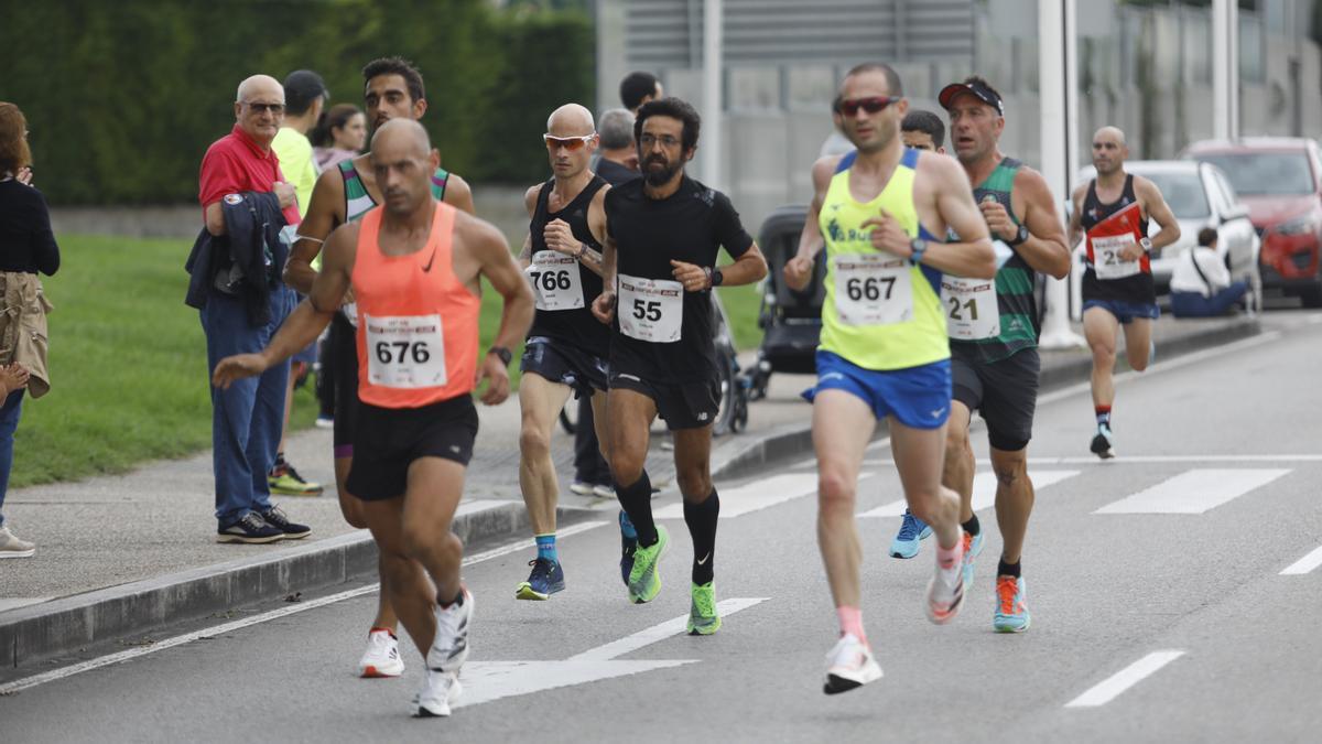 En imágenes: así fue la Media Maratón de Gijón