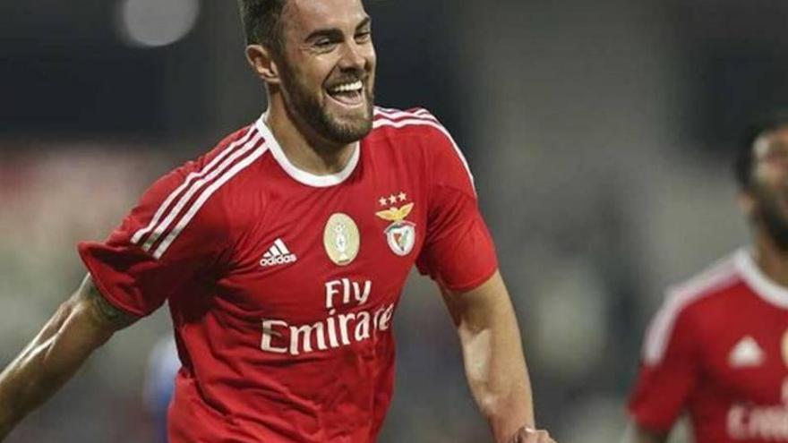 El Villarreal CF vuelve a negociar con el Benfica por Jardel