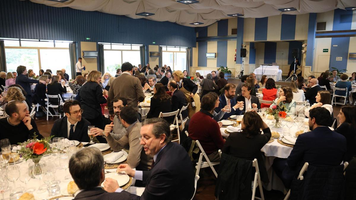 VIGO, CLUB DE CAMPO CANIDO. COMIDA HOMENAJE A LA MAGISTRADA CARMEN LOPEZ MOLEDO CON MOTIVO DE SU ASCENSO AL TSXG
