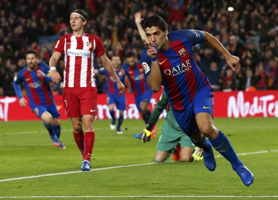 Luis Suárez celebra el tanto marcado al Atlético de Madrid en la vuelta de la semifinal de Copa del Rey.