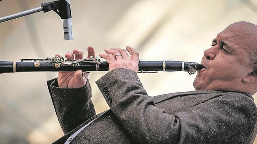 El clarinetista Peñalver brinda su mejor acústico en Vila-real