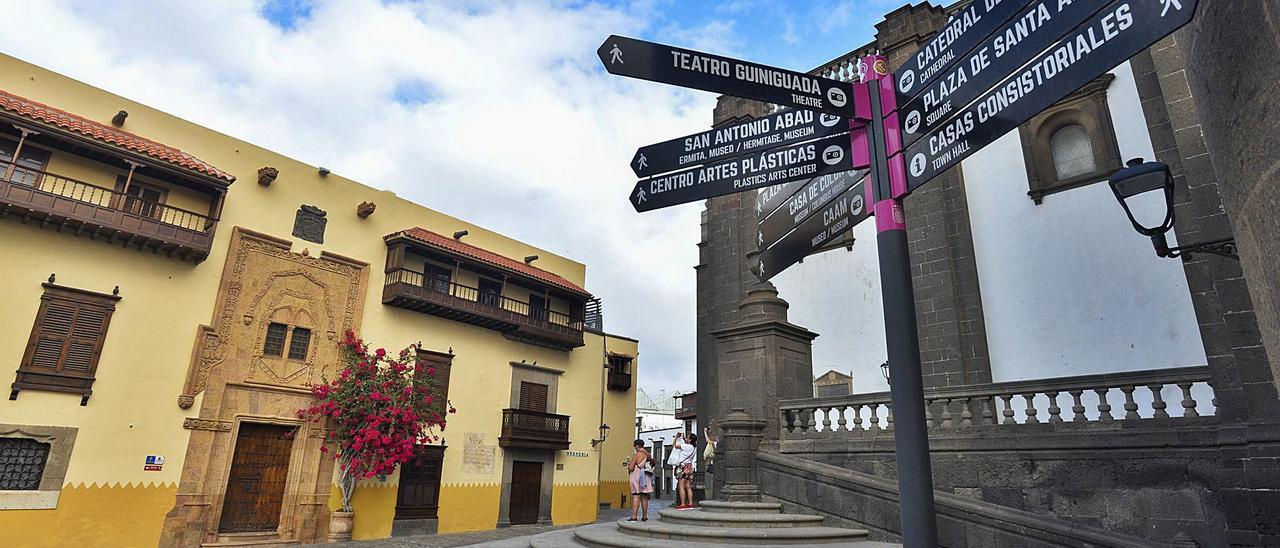 Canarias busca recuperar 3.300 millones de ingresos por turismo hasta diciembre