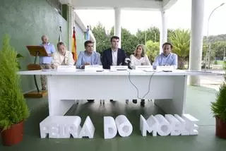 Medio centenar de empresas toman A Estrada para reforzar el sector y generar negocio