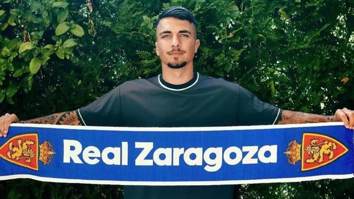 Tasende, a su llegada al Real Zaragoza.