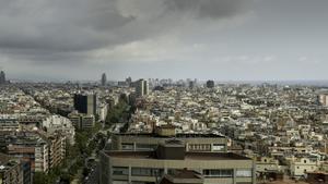 Skyline de Barcelona un día de octubre