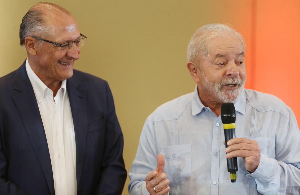 Lula ja té el seu candidat a vicepresident per derrotar Bolsonaro