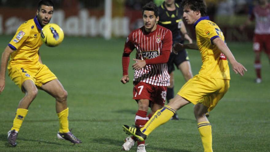 el partit, en imatgesCoro va lluitar tot el que va poder però no va ser capaç de superar la defensa de l&#039;Alcorcón.