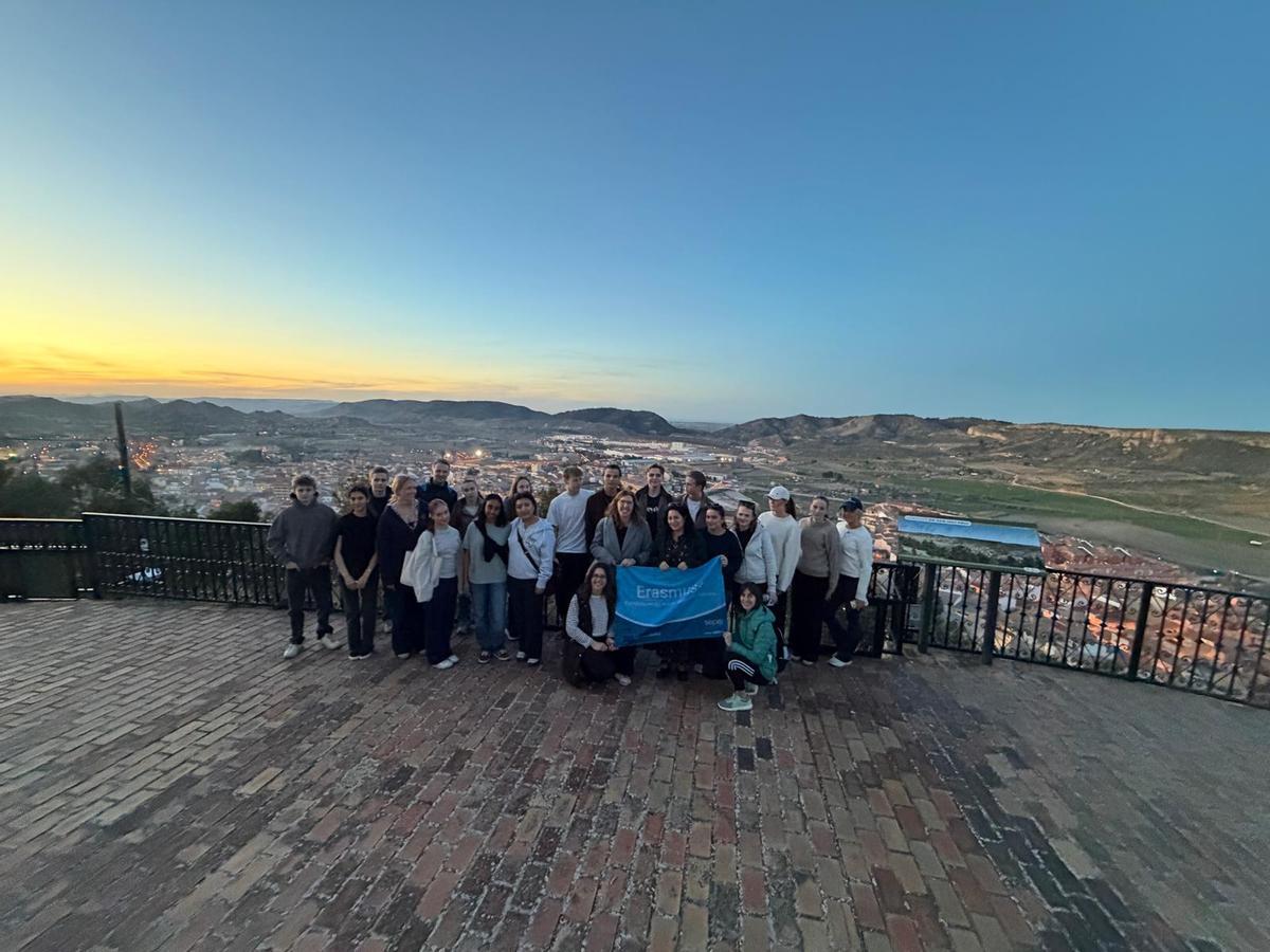 El Colegio Gloria Fuertes de Andorra recibe a alumnado de Noruega dentro del programa Erasmus+