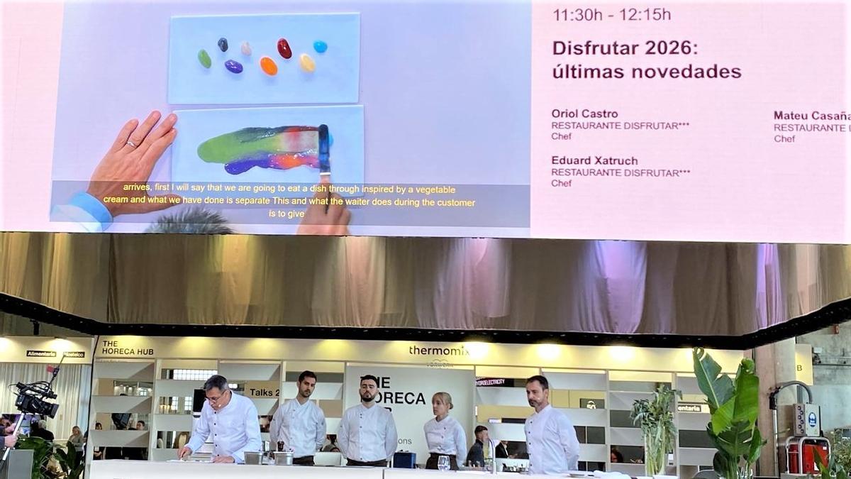 El colorido plato inspirado en el puré de verduras que en Disfrutar se convierte en una pequeña obra de arte, durante la presentación en Alimentaria, este lunes..