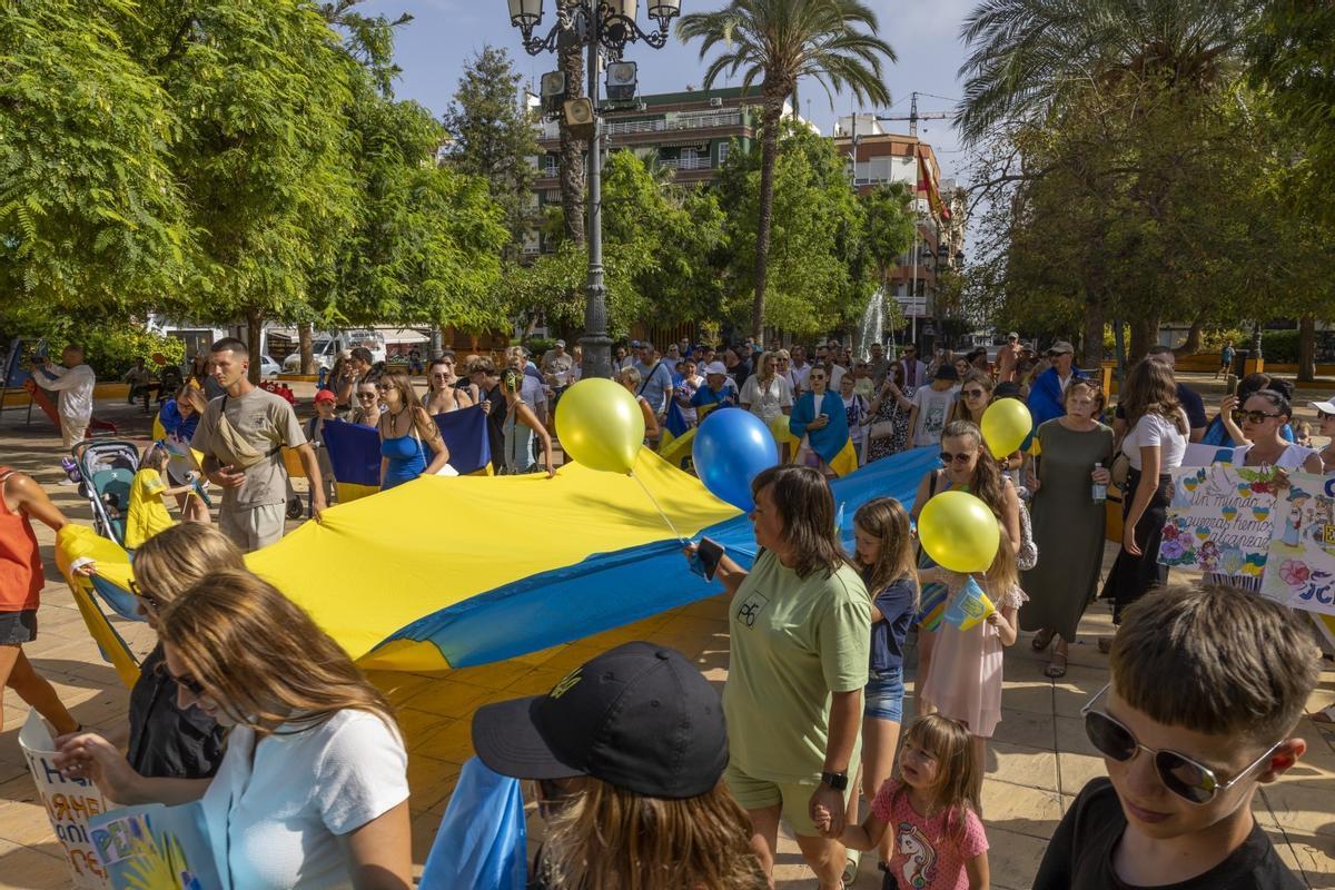 La comunidad ucraniana de Torrevieja celebra el día de la independencia