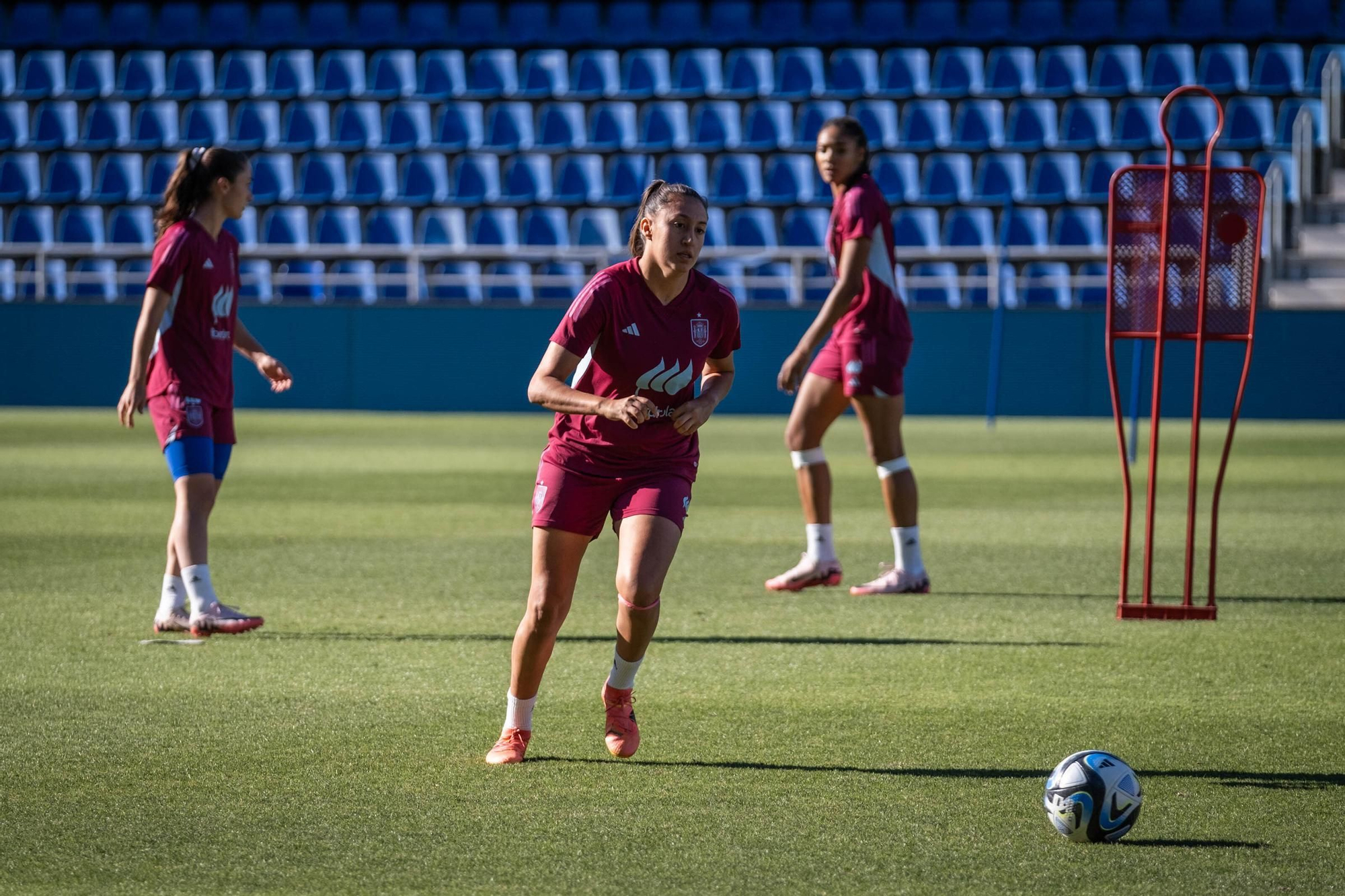 Training and press conference of the women's soccer team in Tenerife