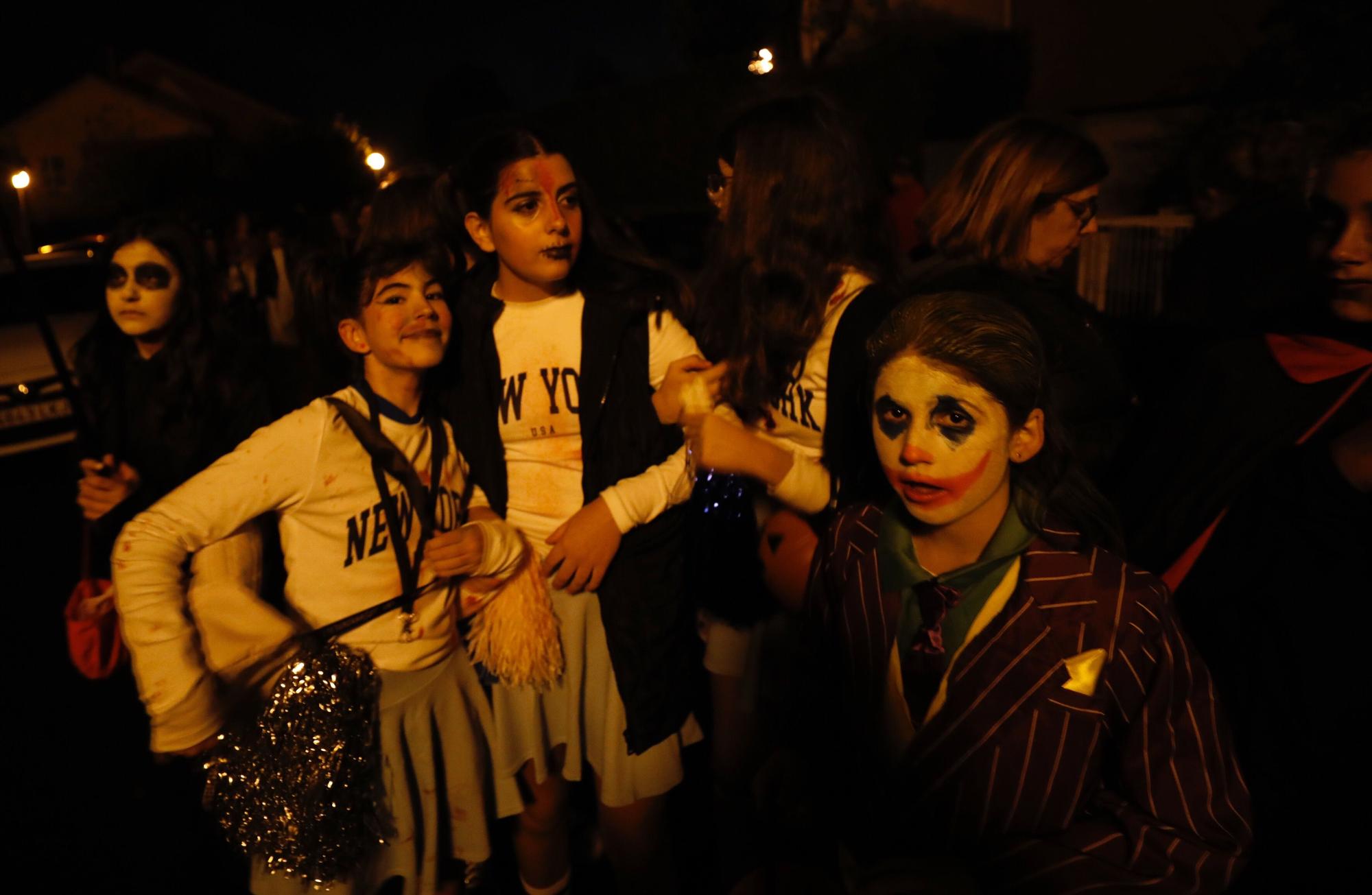 EN IMÁGENES: La Fresneda, a la calle para celebrar Halloween