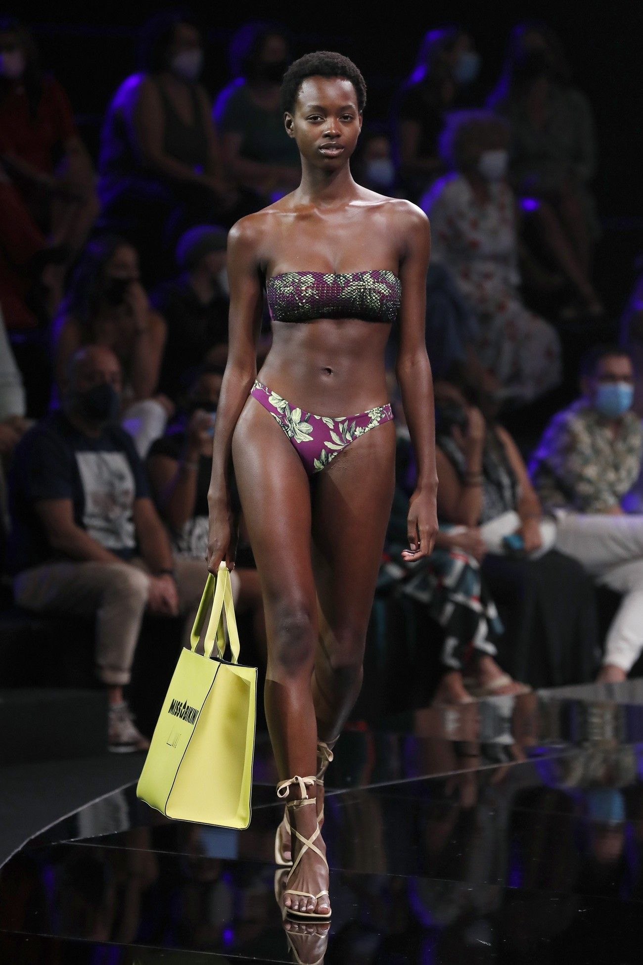 Desfile de Miss Bikini en la Gran Canaria Swim Week 2021 (2ª jornada)