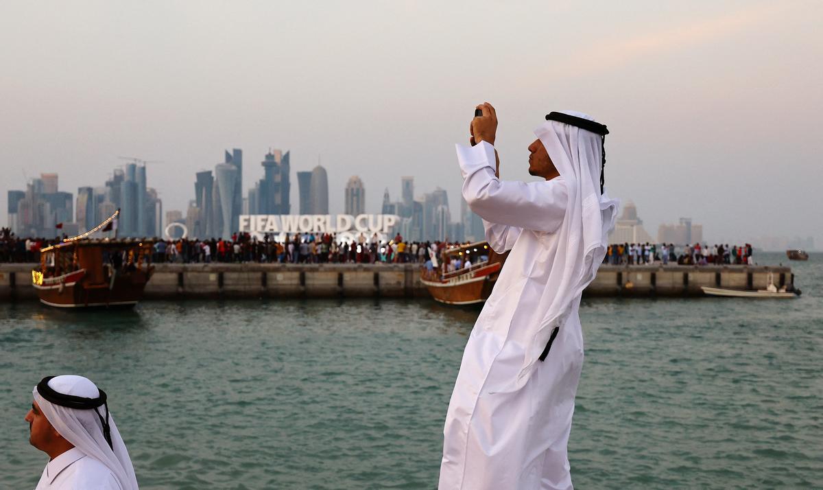 El futbol per netejar la imatge de Qatar