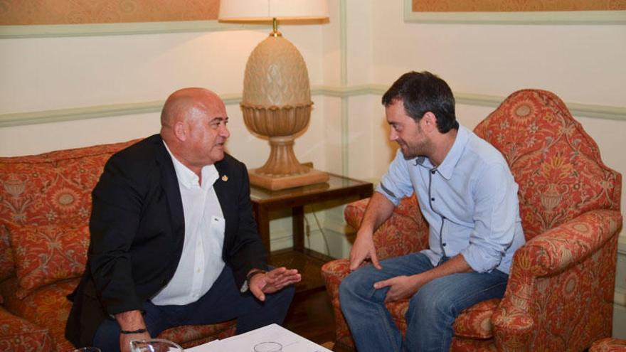 José Antonio Santiso y Xulio Ferreiro en su reunión de esta mañana.