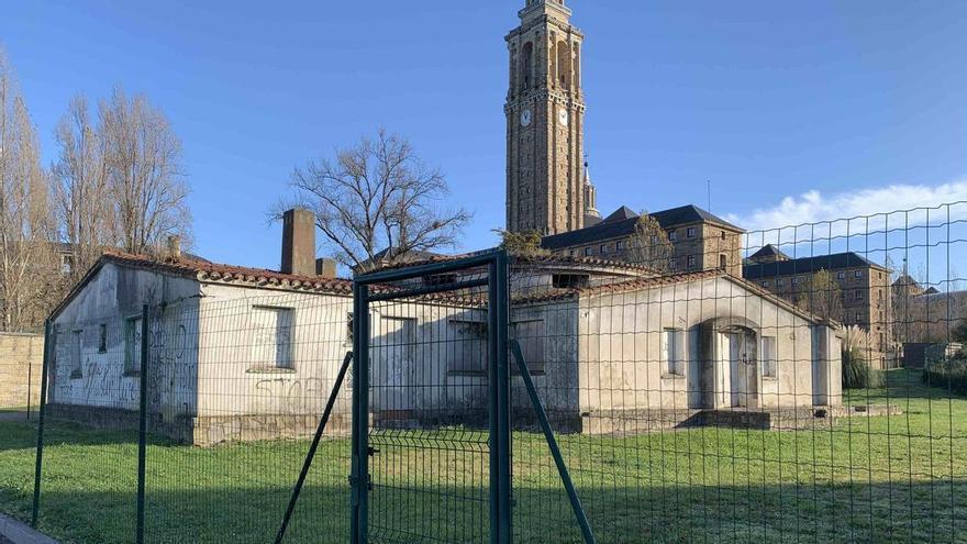 El Principado ve "una mala noticia" la inclusión de la Casa de la Maqueta de la Laboral en la "lista roja" de patrimonio