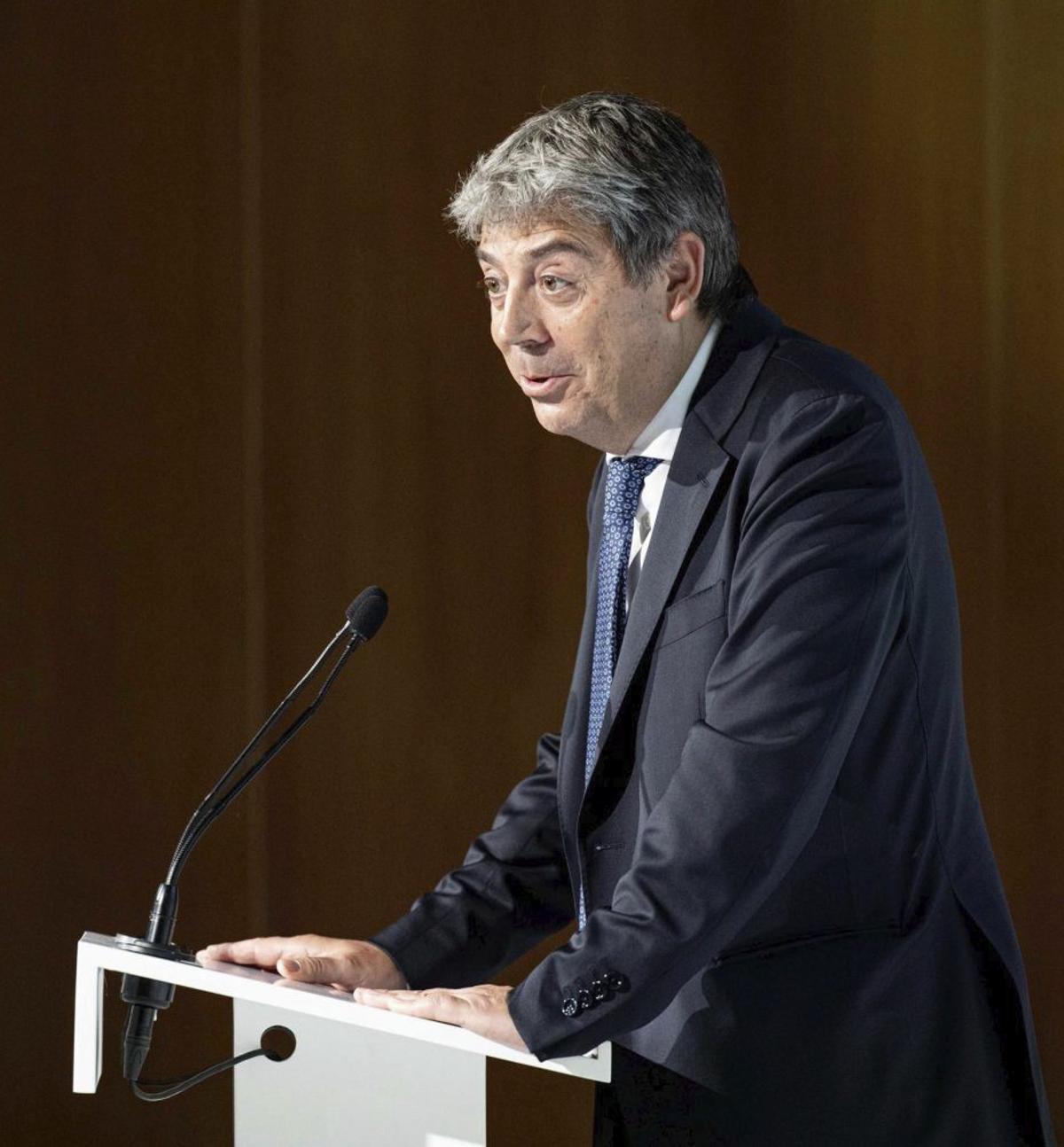 Planes demana "un país que funcioni" en l’estrena al capdavant de l’Empresa Familiar