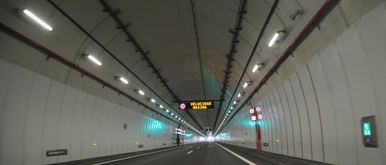 El túnel de A Cañiza, ya abierto.