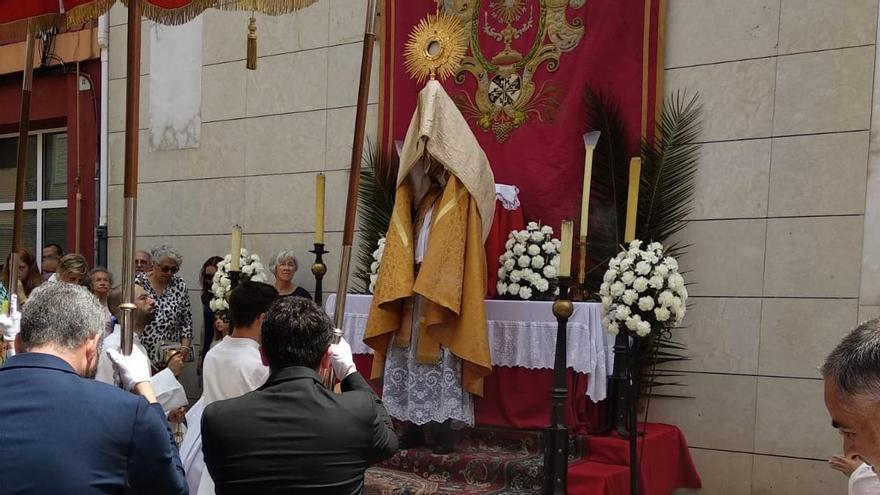 Fin de la procesión en la Parroquia de la Virgen del Lluch en la celebración de 2022