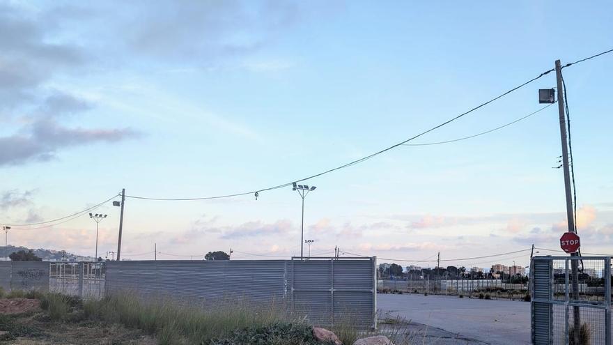 Benicàssim impulsa la renovación del alumbrado del recinto de festivales con energía solar