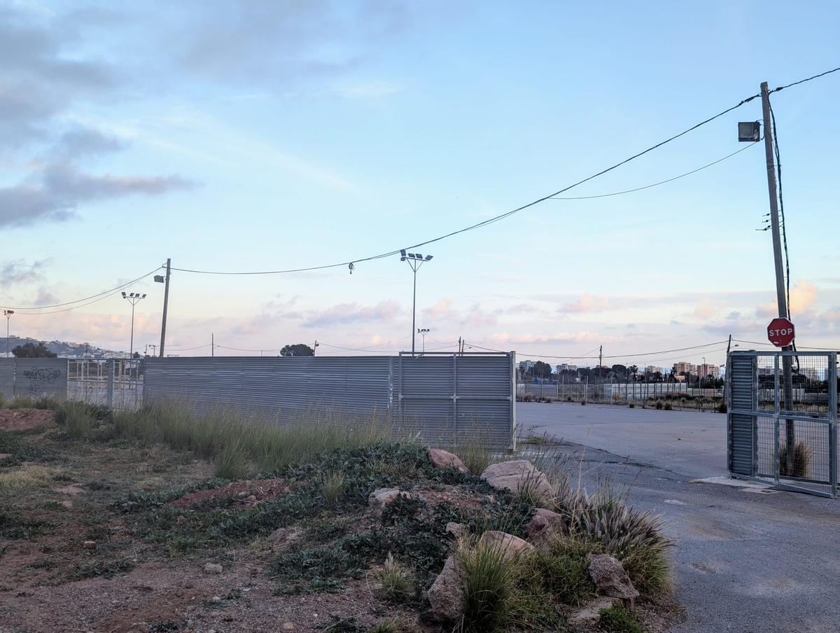Entre las mejoras más recientes está la renovación del vallado perimetral del recinto y la instalación de cámaras de seguridad.