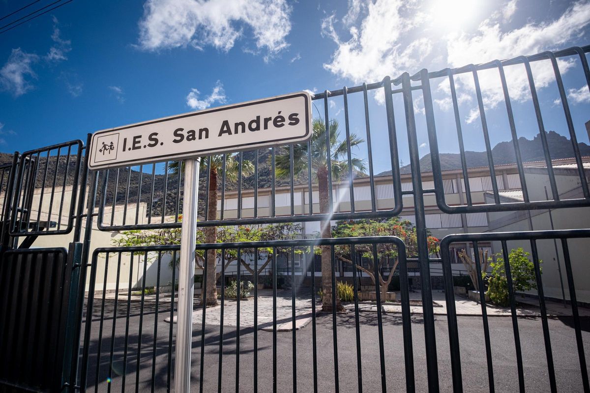 Fachada del IES San Andrés.
