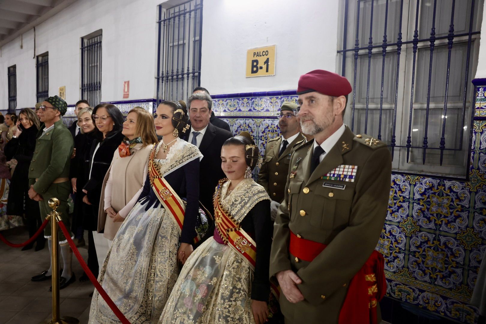 Homenaje de las Fuerzas Armadas y Guardia Civil a las Fallas de València de 2024