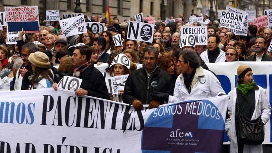 La sanidad madrileña rearma la resistencia contra la privatización