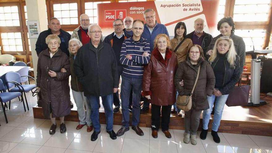 Juan Carlos Guerrero, en el centro, con miembros de su candidatura.