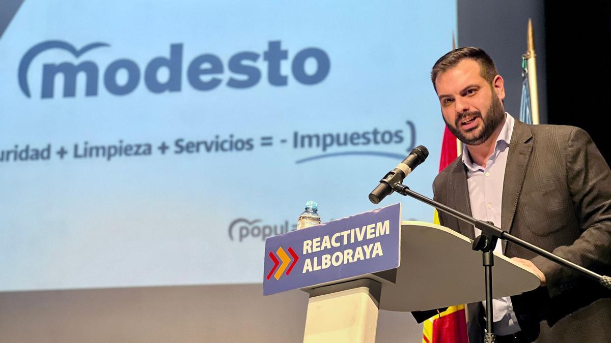 El portavoz del PP de Alboraia, Modesto Martínez.