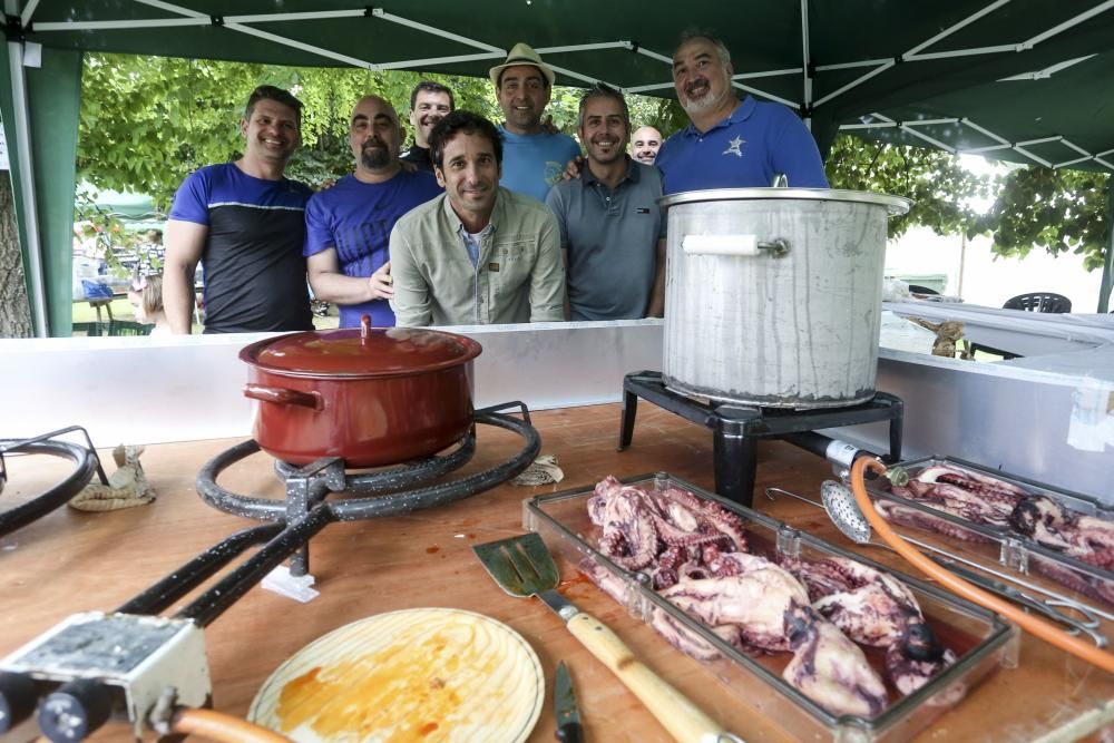 Comida popular en Piedras Blancas