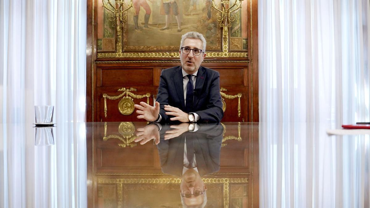 Entrevista a Arcadi España, ministro de Hacienda. / José Luis Roca / EPC