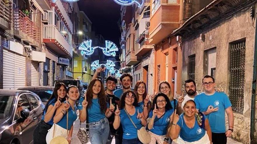 La hoguera Doctor Bergez Carolinas junto con su iluminación